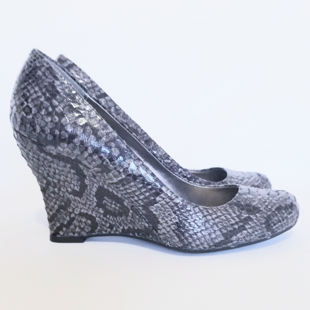 Grey Wedges Women 8 Snake print 4" Heels